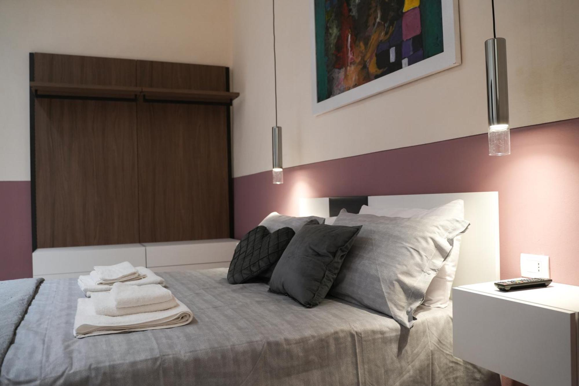 Apartamento 300m Dal Duomo - Due Magnifici Moderni